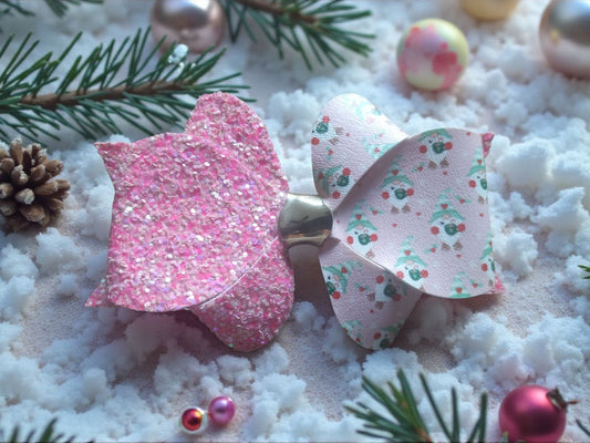 Gnome Sweet Gnome Bow